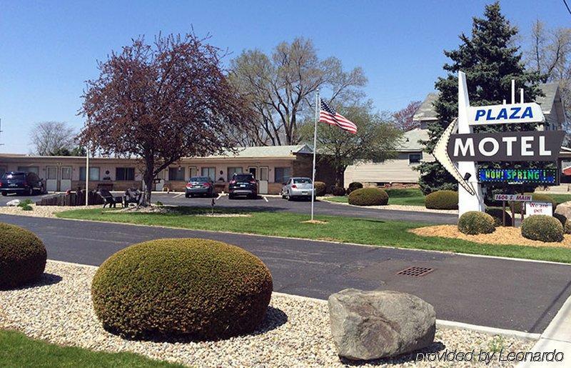 Plaza Motel Bryan Exterior photo
